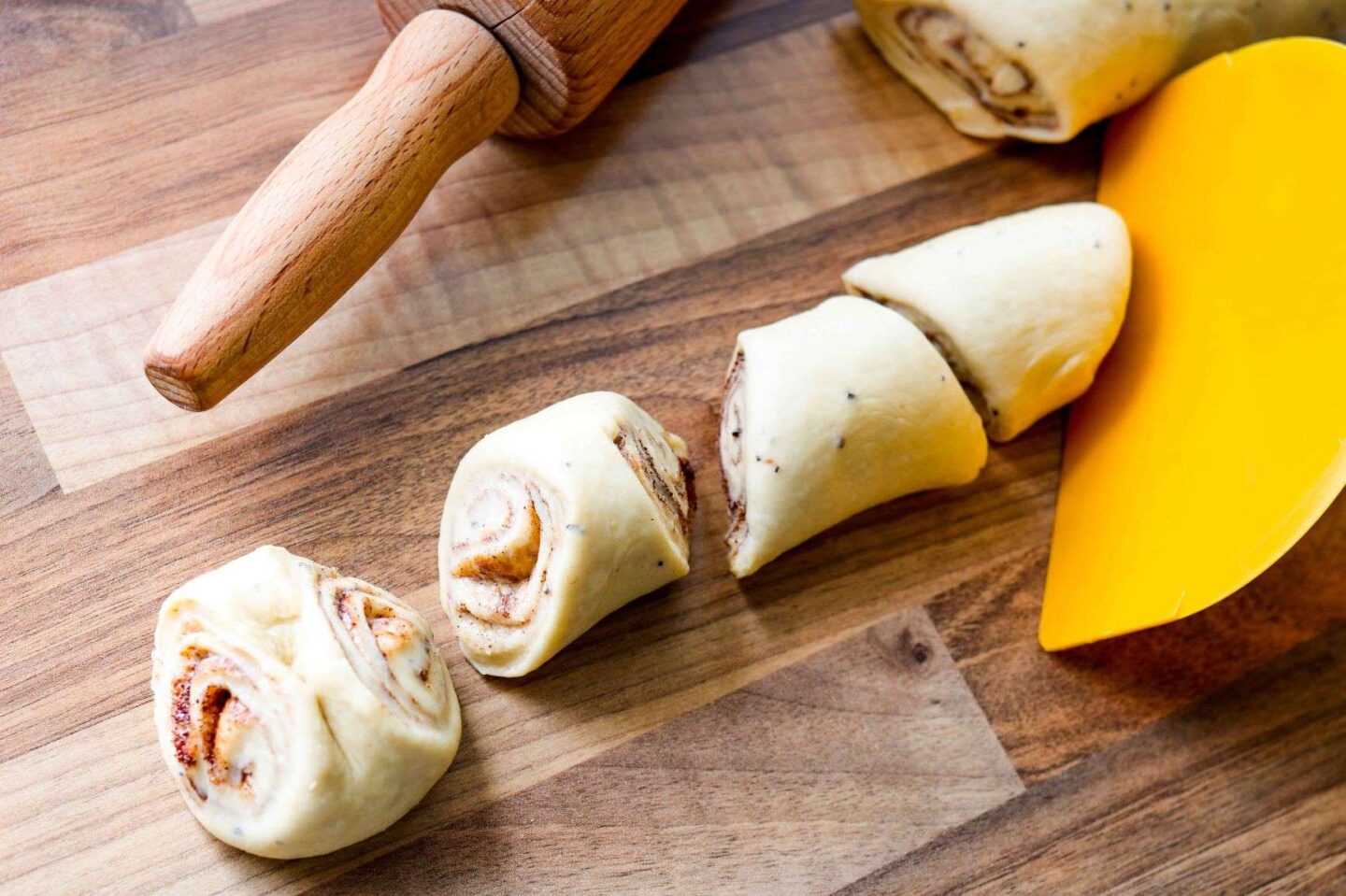 Korvapuustin muotoilu