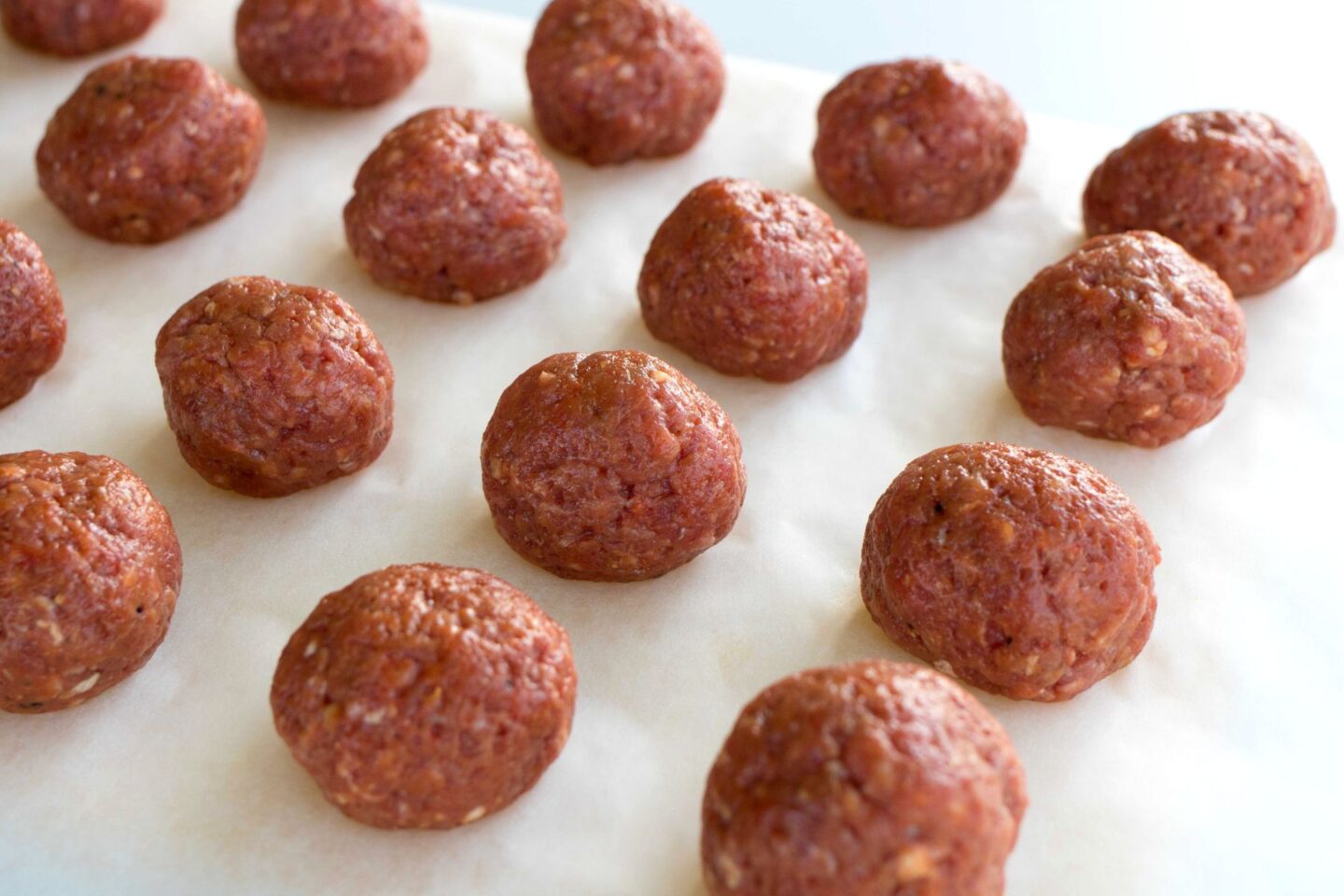 Lihapullia ennen paistamista