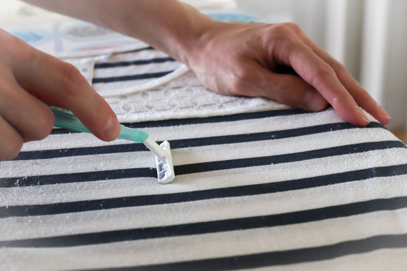 Nukan poisto paidasta