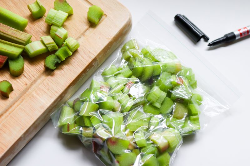 Pakastusvuoden merkitseminen tussilla