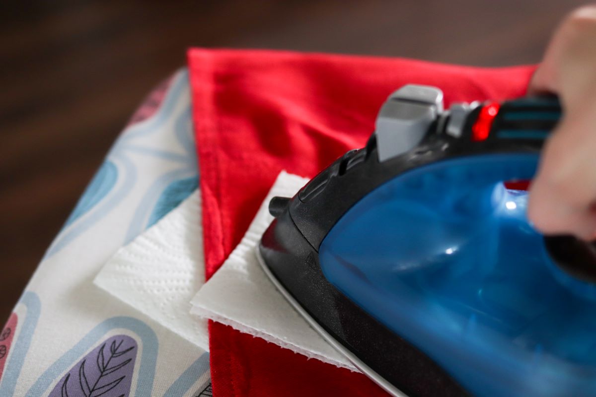 Silitysrauta, talouspaperi ja kangas