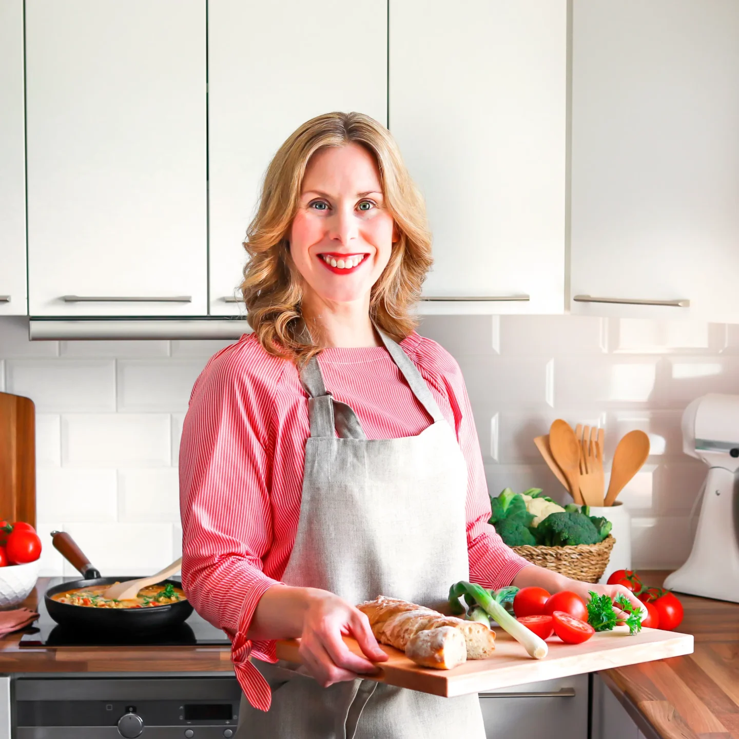 Ruoka ja Kodin Marja.