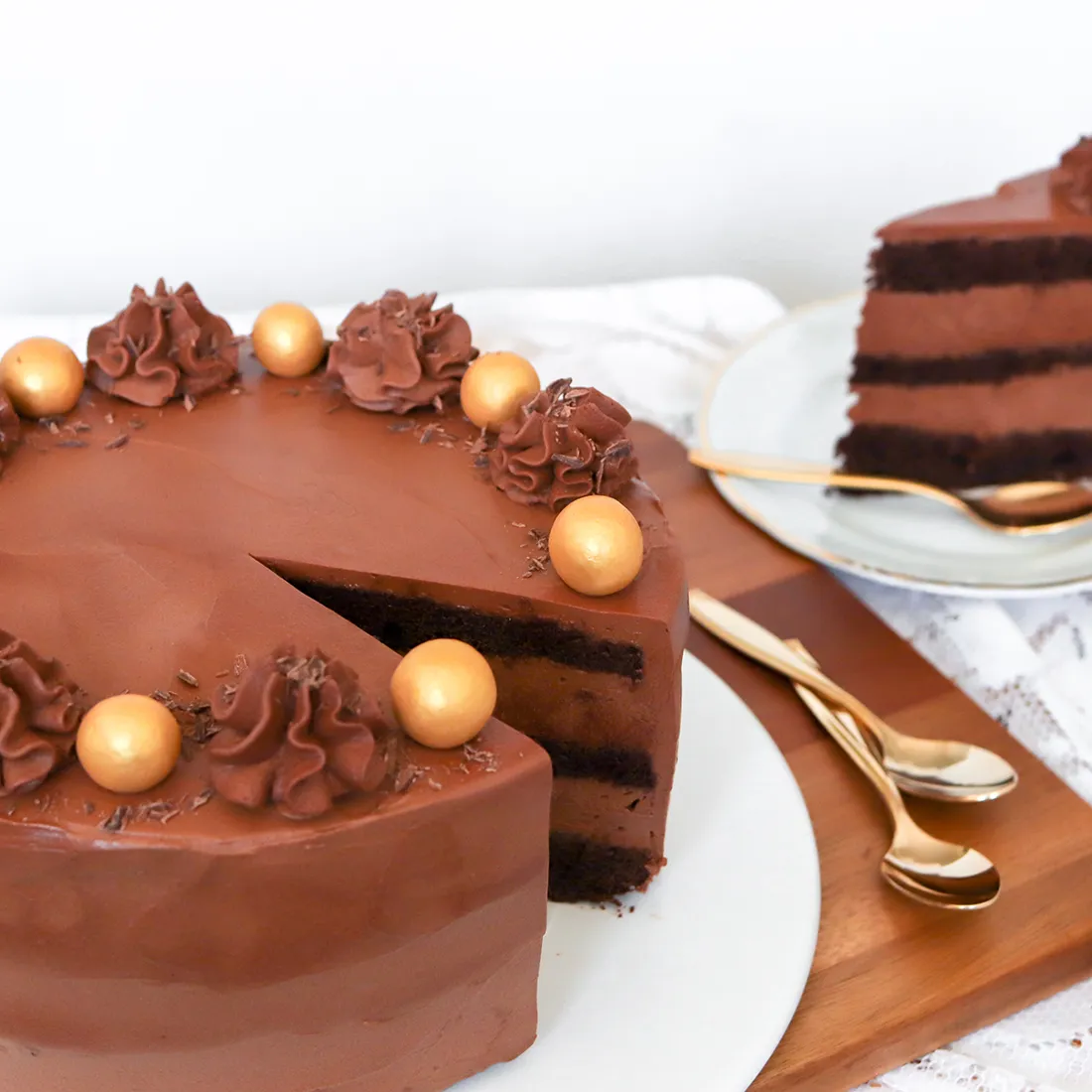 Suklaakakussa on reilusti täytettä.