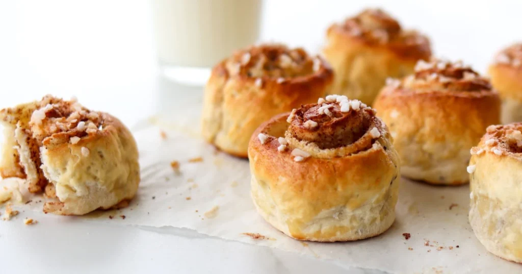 Gluteeniton pulla maidon kanssa.