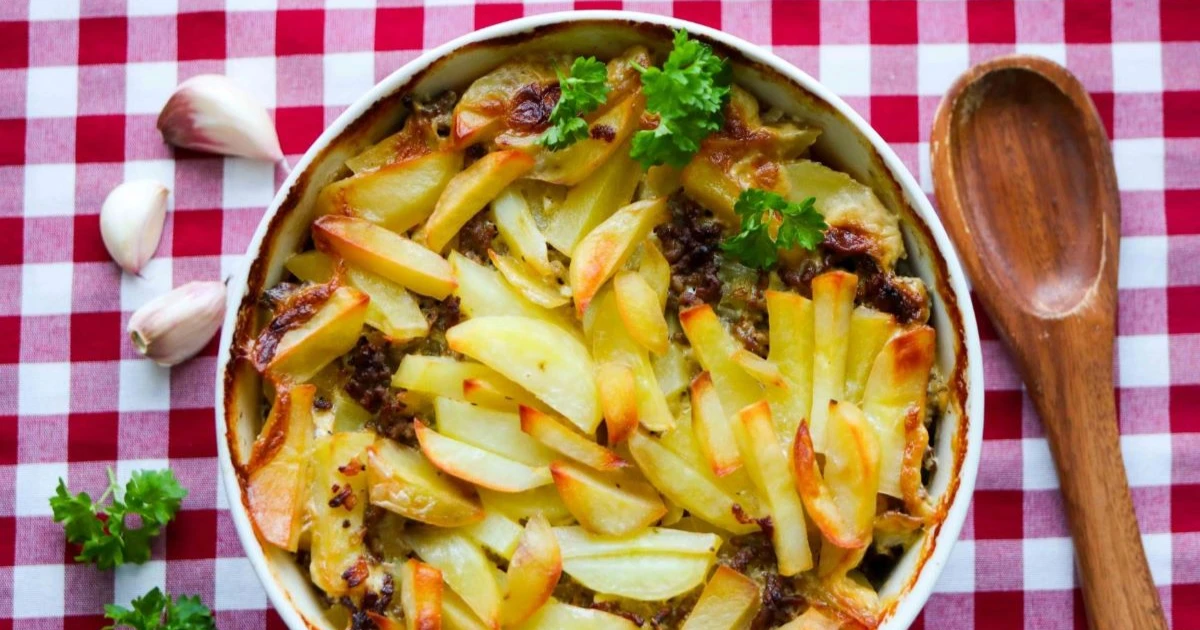 Jauhelihakiusaus uunista ottamisen jälkeen.