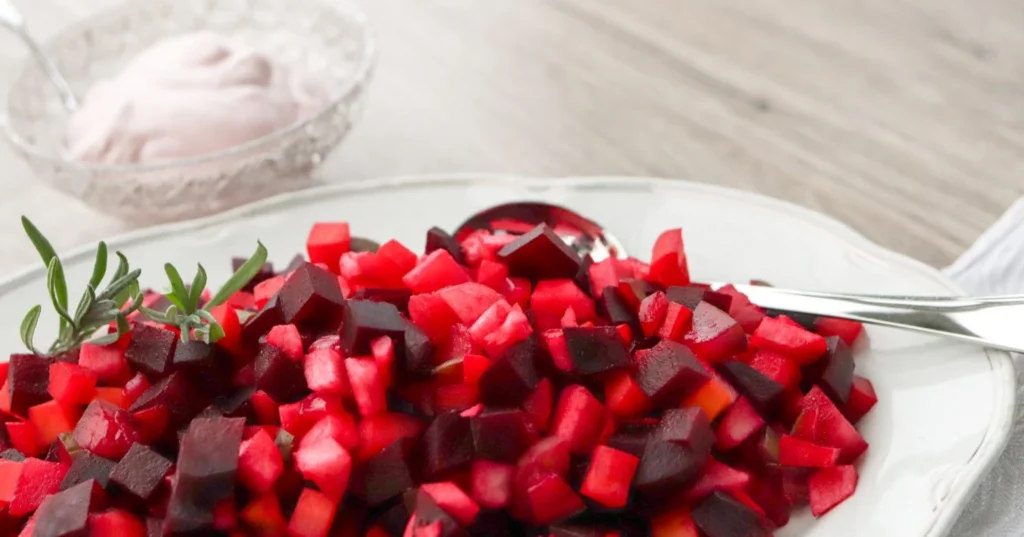 Rosolli laakealla vadilla.